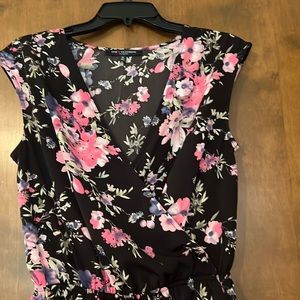 EUC One Clothing LA Floral Elastic Waist Romper size S